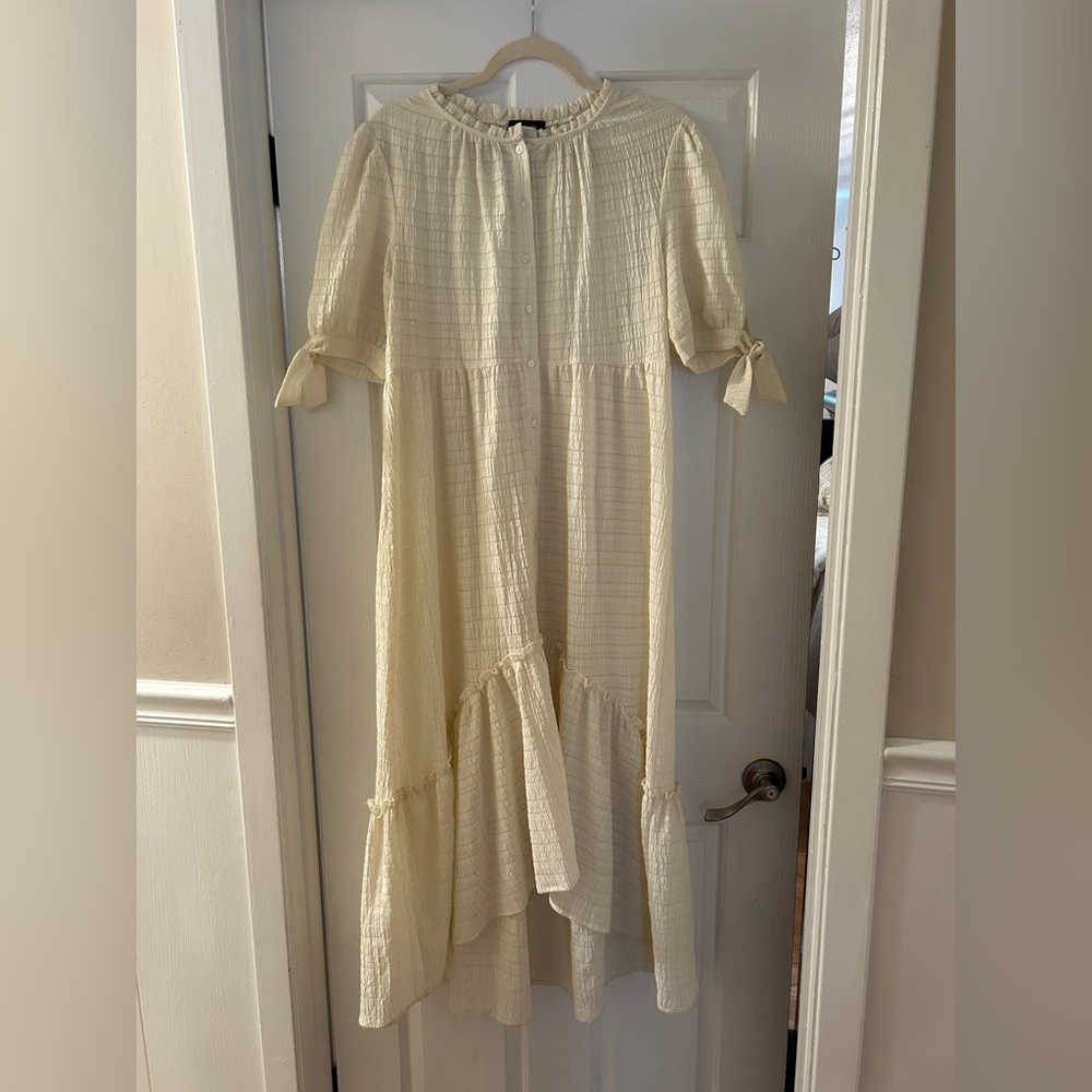 GIGIO- Light Cream Button-Front Tiered Maxi Dress